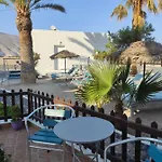 Palm Apartment
