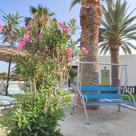 Palm * Περίσσα