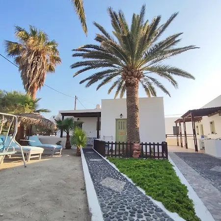Palm Apartament Perissa (Santorini)