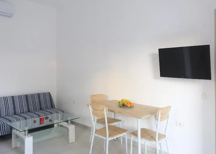 Apartment Palm Perissa (Santorini)